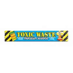 Toxic Waste Nuclear Sludge Chew Bar Blue Raspberry 20g - Baton de Mestecat cu Aromă de Zmeură Albastră